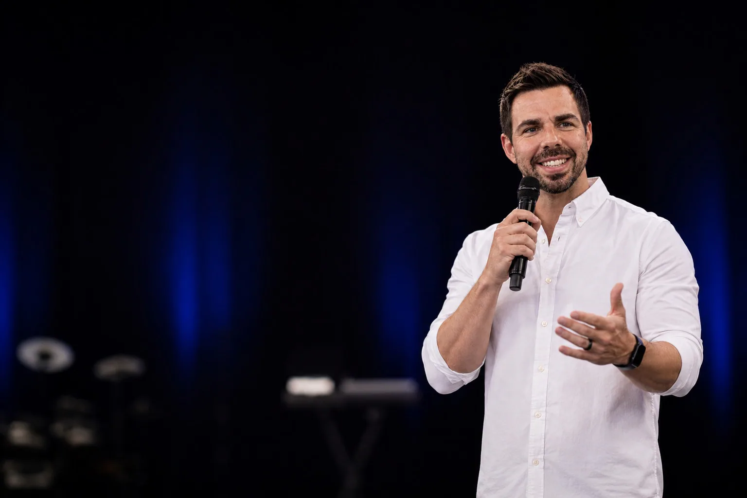 Toney Browning preaching at Rhythm Church